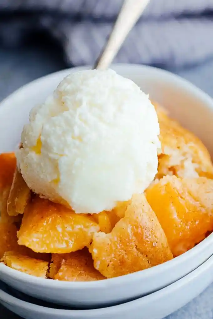 Quick Bisquick Peach Cobbler